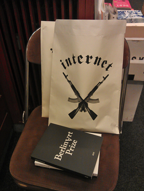 Zine-laden Motto