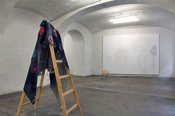 Constanze Schweiger, Ohne Titel (Tarnmantel #5), 2010