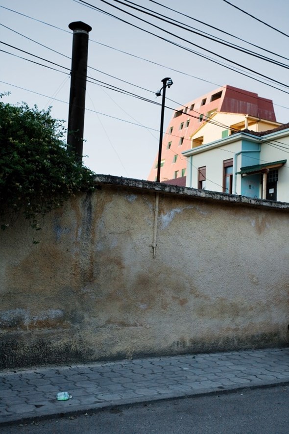 Apartmenthaus von baukuh in Tirana, Photo: Giovanna Silva