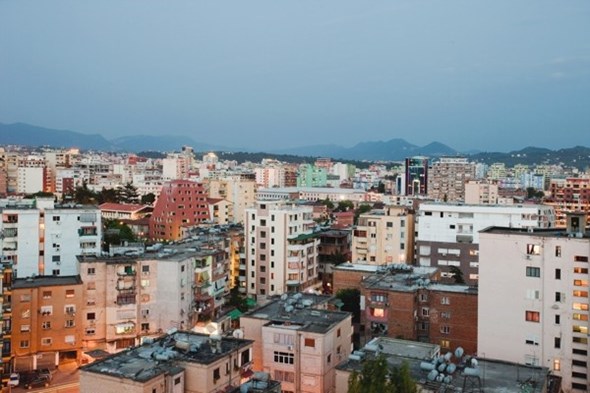 Ansicht Apartmenthaus von baukuh in Tirana, Photo: Giovanna Silva