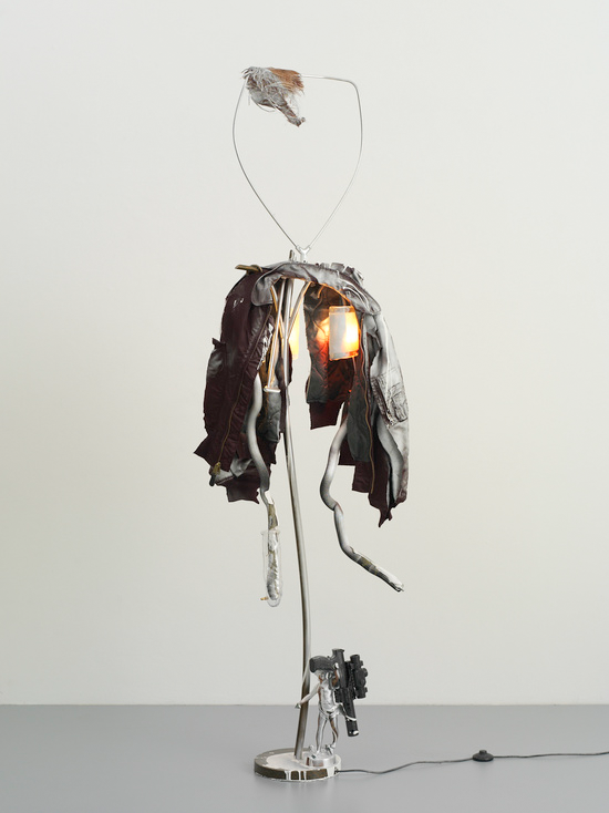 Isa Genzken, Ohne Titel, 2006