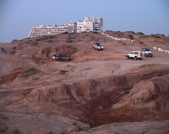 Yael Bartana, Still aus »Kings of the Hill«, 2003