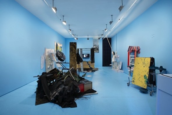 Ryan Trecartin, I-Be Area (Installationsansicht Elizabeth Dee Gallery, New York), 2007